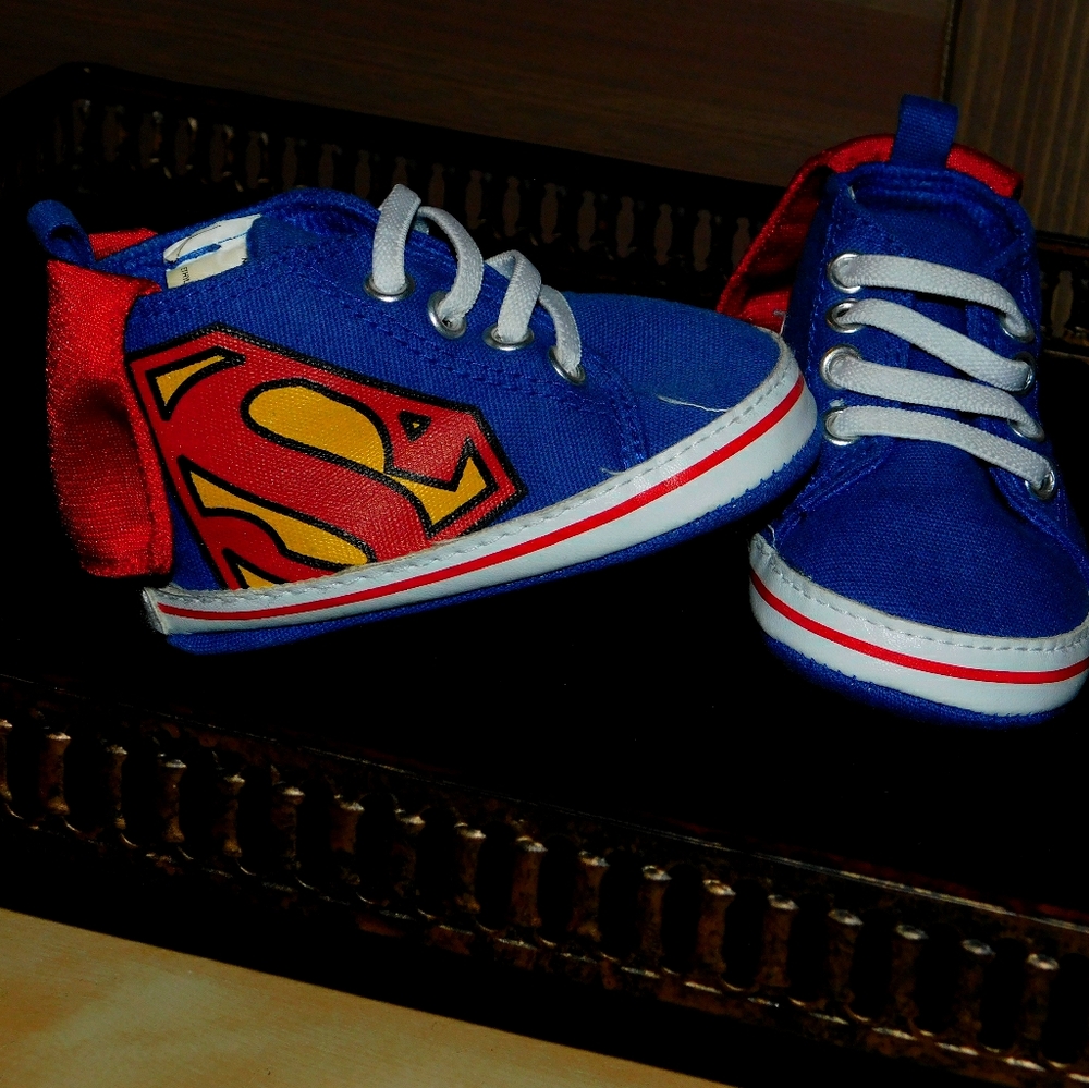 Dc comics superman baby crib shoes wit
